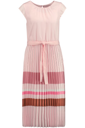 GERRY WEBER - Plisseret Kjole - Rosa GERRY WEBER - Plisseret Kjole - Rosa