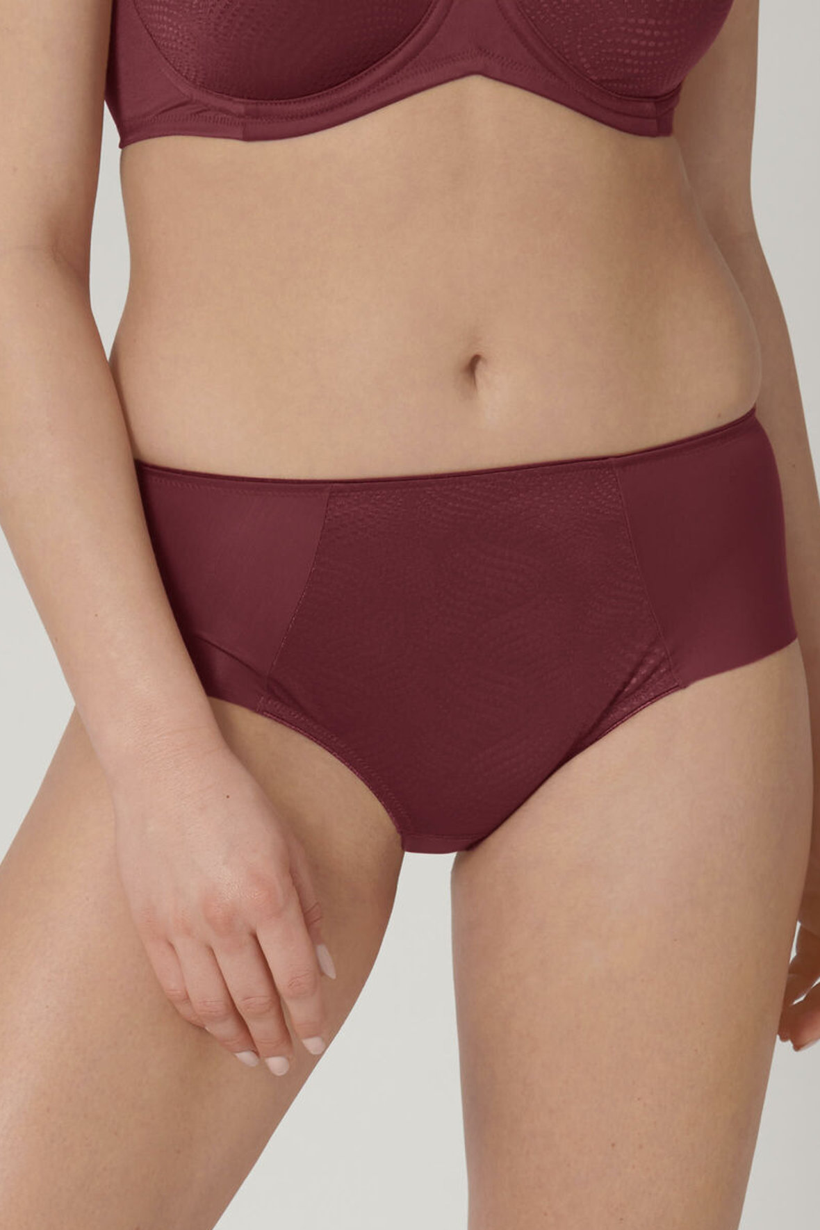 Triumph Essential Minimizer hipster trusse flot seamless - m rød