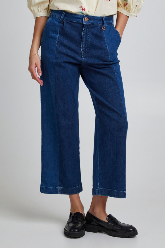 Hassy godtgørelse Charlotte Bronte Pulz pz LIva Jeans kassebukser - wide leg ultra high waist - denim - Hos  Lohse