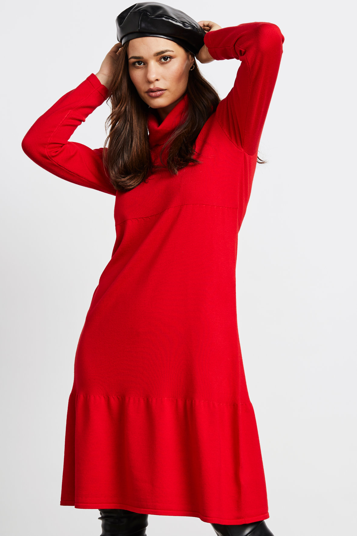 Micha Effect Knit Dress strikket rød med mange detaljer - Hos Lohse