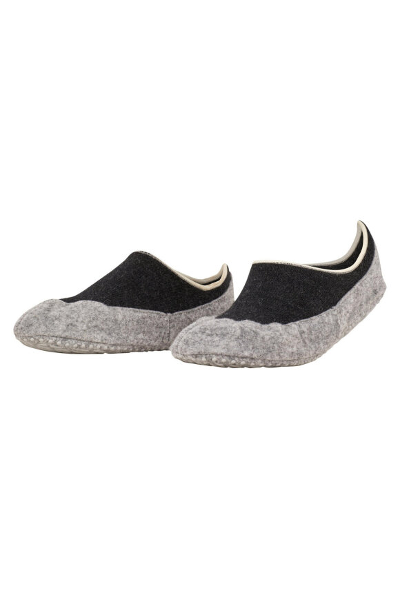 Falke - Cosyshoe Women Slippers - Hjemmehyggesko - Grå