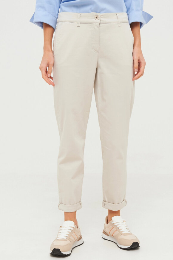 Gerry Weber - Chino Pants Sand - Let & Stretchy Sommerbuks