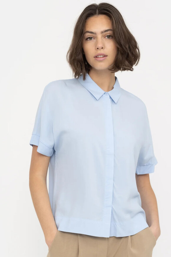 Soft Rebels - SRFreedom SS Shirt - Kortærmet Skjorte - Cashmere Blue