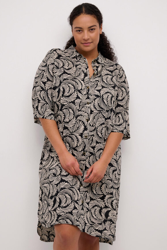 Kaffe Curve - KCmirta Shirt Dress - Viskose Kjole - Sort