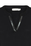 Micha - Let Viskose T-shirt - V-slids - Sort