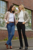 Wonderjeans - Bootcut Jeans - Mid Waist & Wide Leg - Stone Blue