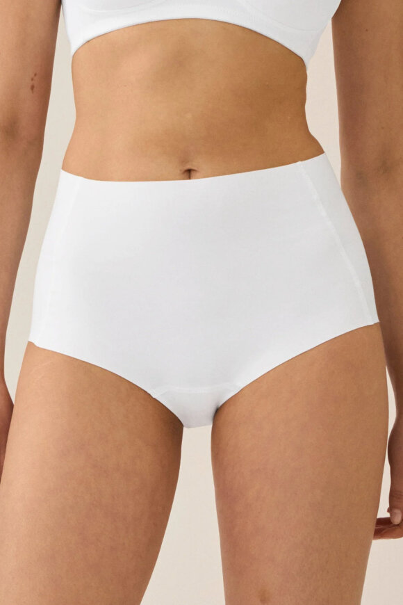 Naturana - Solutions Taillenslip - Maxi - Hvid