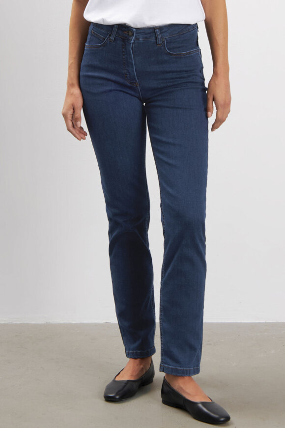 Laurie - Charlotte Regular - Medium Length - Dark Blue Denim