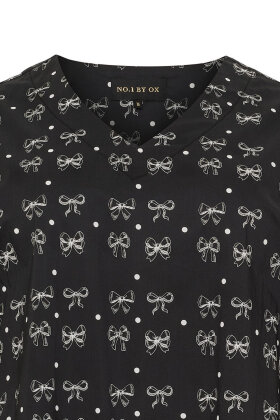 No.1 by OX - V-Hals Bluse - Sløjfeprint - Sort No.1 by OX - V-Hals Bluse - Sløjfeprint - Sort