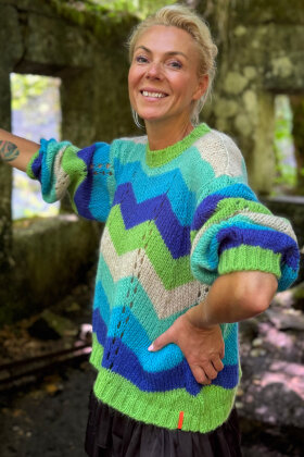 Lind - Lene Beier - Vind i Håret - Strikbluse - Blå Lind - Lene Beier - Vind i Håret - Strikbluse - Blå