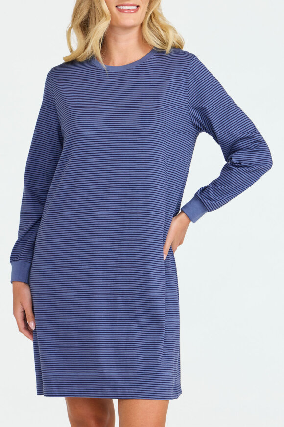 Damella - Bomuld Natkjole - Blå Stribe Damella - Bomuld Natkjole - Blå Stribe