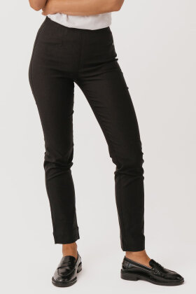 Laurie - Betty Regular - Viskose - Sort