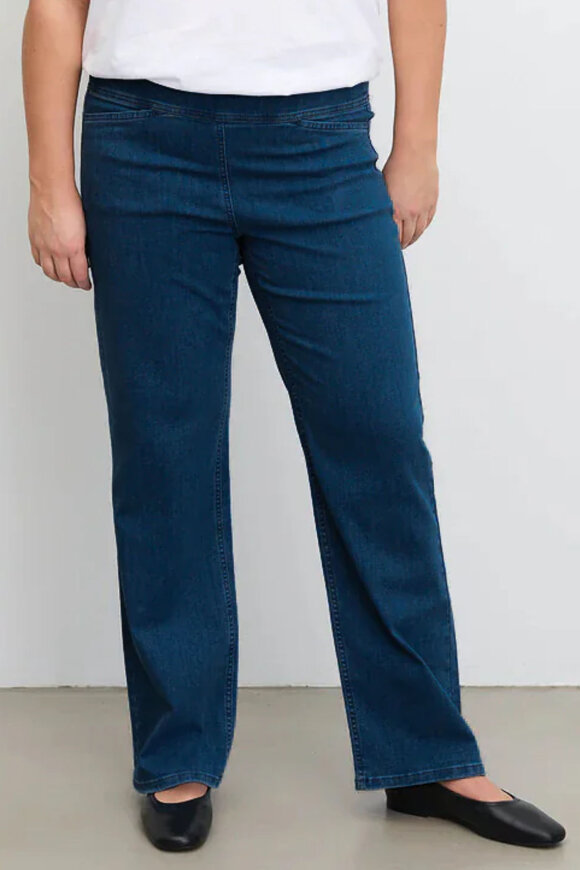 Laurie - Thea Straight  - Blue Denim