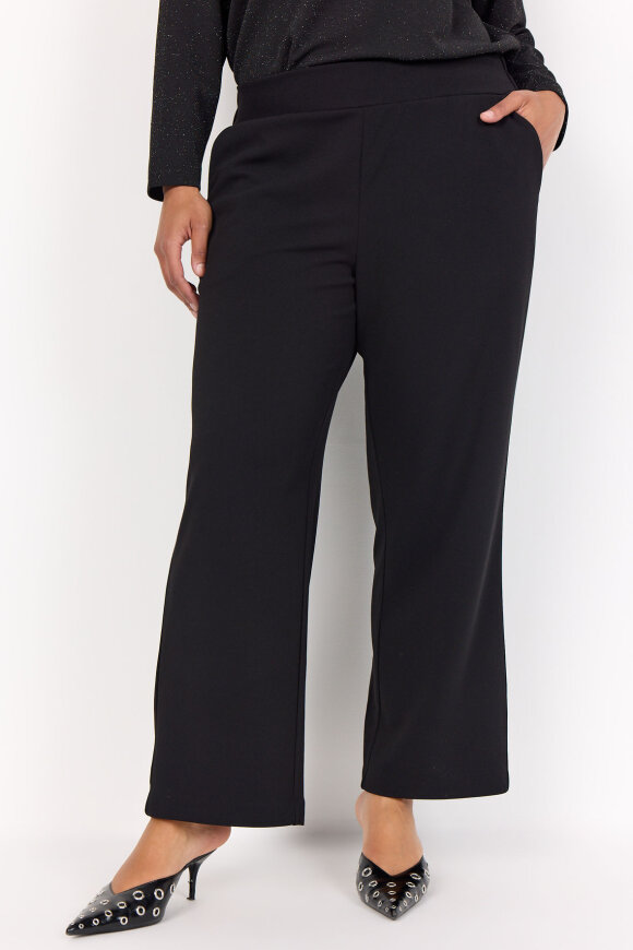 Wasabiconcept - WA-Kufa 5 - Stilfuld Buks - Sort