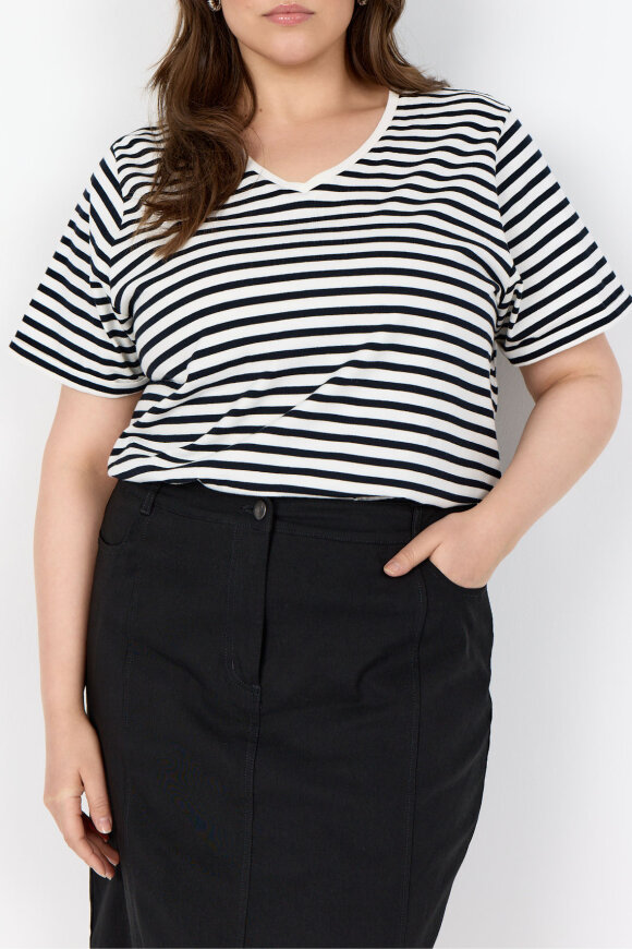 Wasabiconcept - WA-Celeste 1 Stribet T-shirt - Sort