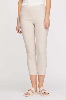 Laurie - Taylor Regular Cropped - Sand