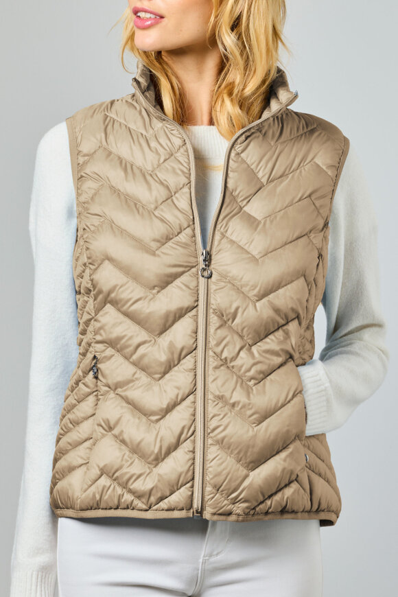 Junge - Louise Light Down - Let Dun Vest - Sand