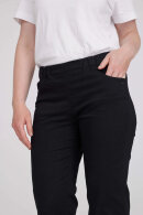 Laurie - Tracy Straight - ML - Sort