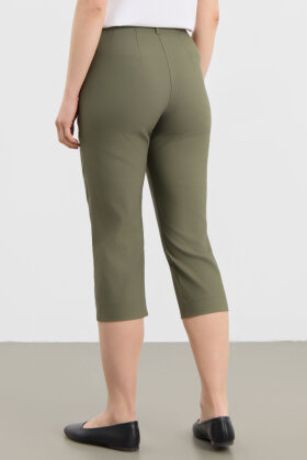 Laurie - Taylor Regular Capri - Khaki