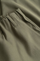 Laurie - Taylor Regular Capri - Khaki