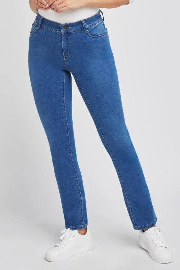 Wonderjeans - Classic Jeans - Regular Mid Waist & Straight Leg - Super Stone Blue