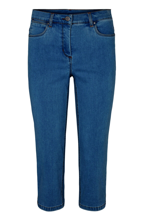 Laurie - Charlotte Regular Capri - Denim