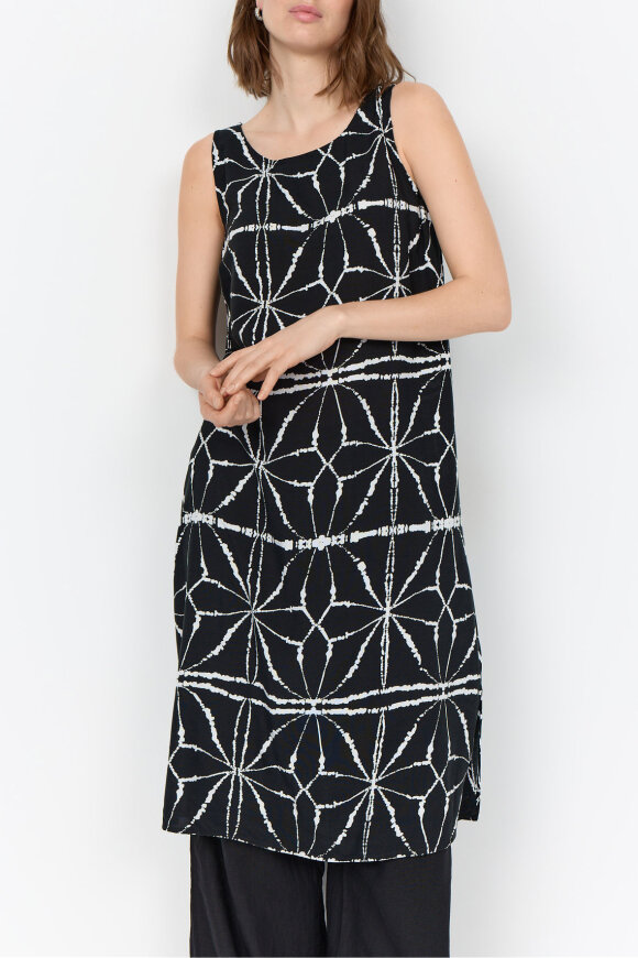 Wasabiconcept - WA-Heba 4 Print Kjole - Sort