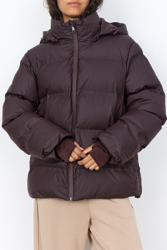 SoyaConcept - SC-Henrietta 1 - Gummi Quilt - Brun SoyaConcept - SC-Henrietta 1 - Gummi Quilt - Brun