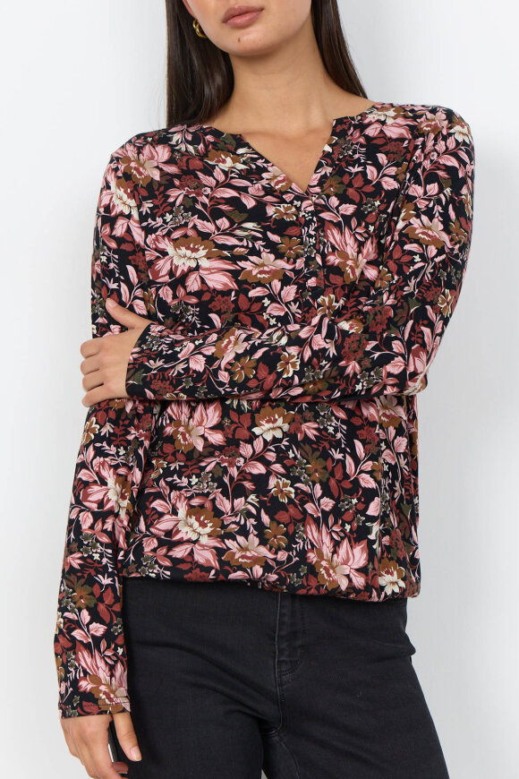 SoyaConcept - SC-Felicity AOP 562 T-shirt - Rød SoyaConcept - SC-Felicity AOP 562 T-shirt - Rød