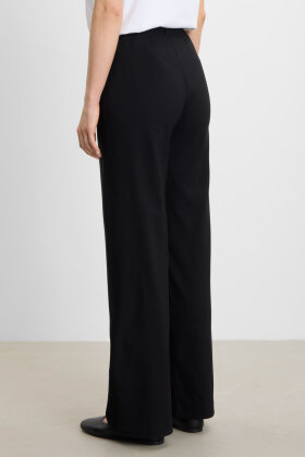 Laurie - Donna Loose Fit - Sort